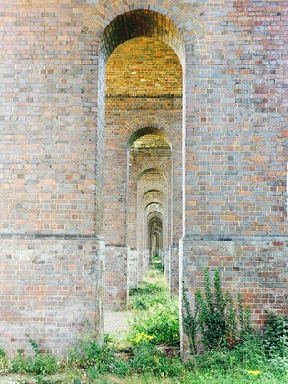 Piccadilly Line Viaduct, Arnos Park