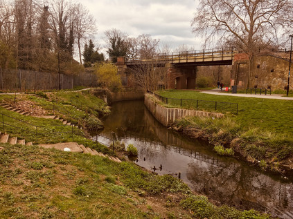 River Ravensbourne, Ladywell Fields